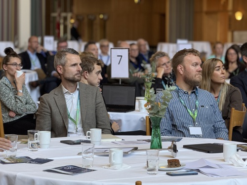 Christian Budde til konference