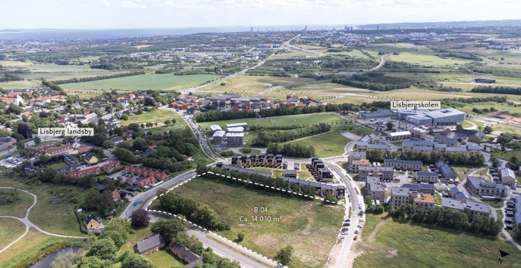 dronefoto af areal i lisbjerg i udbud